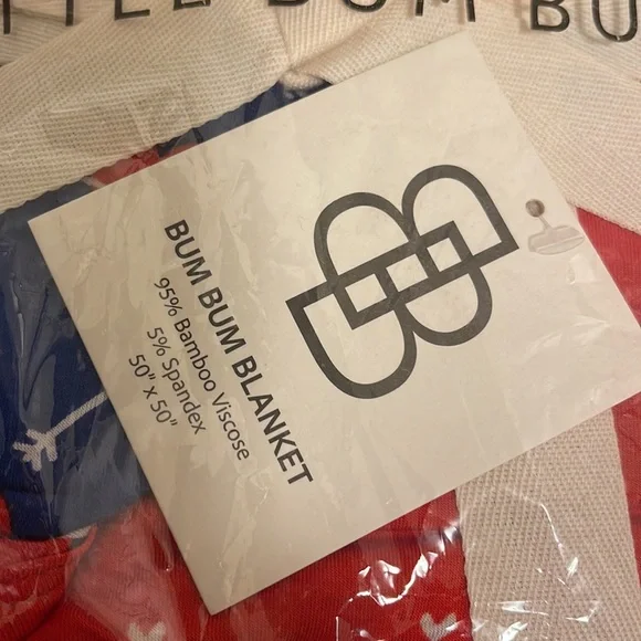 Little Bum Bums bamboo blanket - Picture 3 of 4